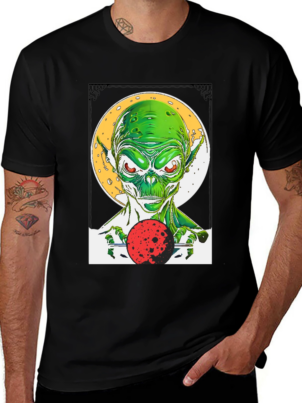 Alien Graphic Tee - Sci-Fi Style